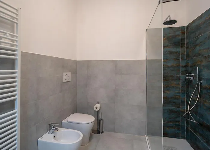 A Step From The - Roomy With Sea Glimpse